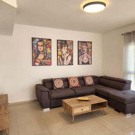 Melony Apartments Al Hyam เอลัต ภายนอก รูปภาพ