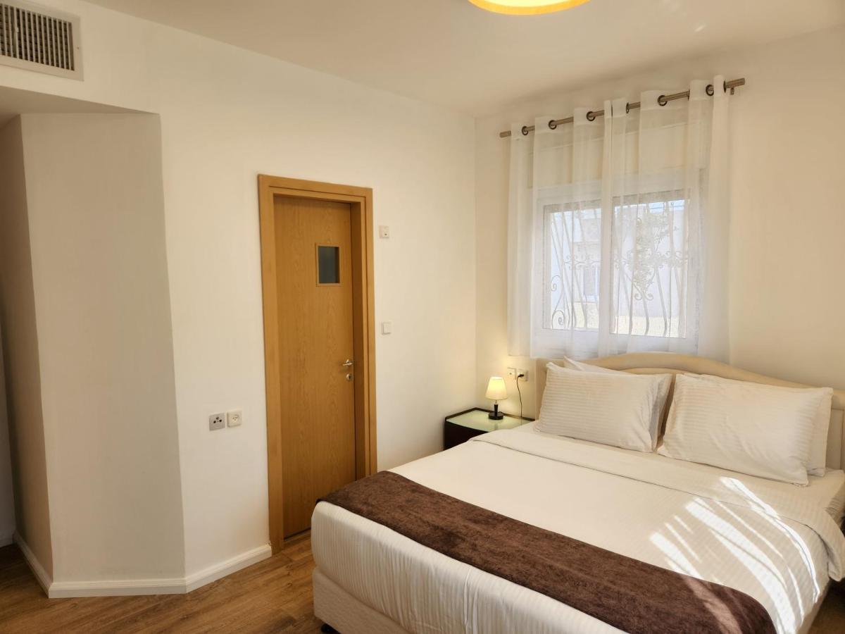Melony Apartments Al Hyam เอลัต ภายนอก รูปภาพ